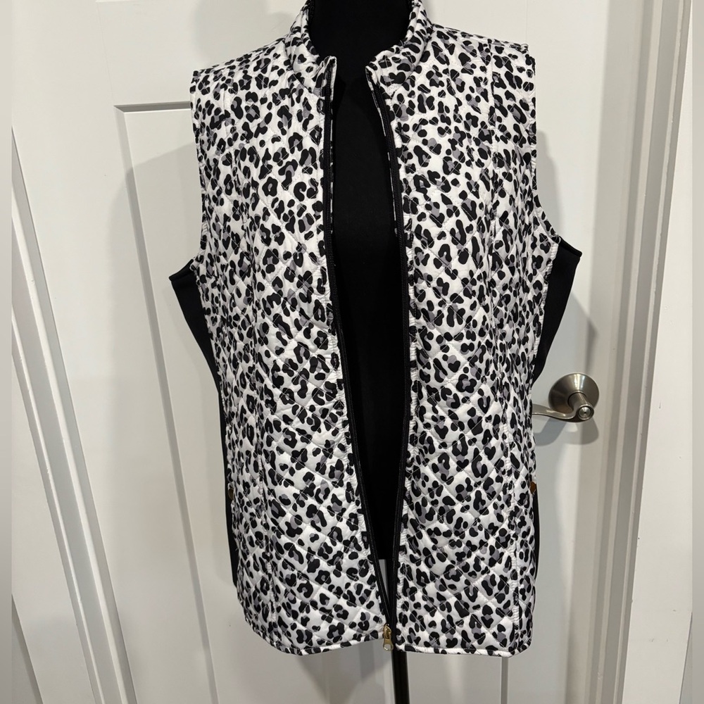 Vest light weight Black and white leopard print - Picture 3 of 6